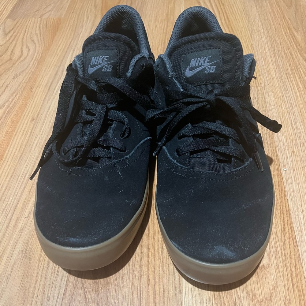 NIKE SB MENS Black  Skate Sneakers